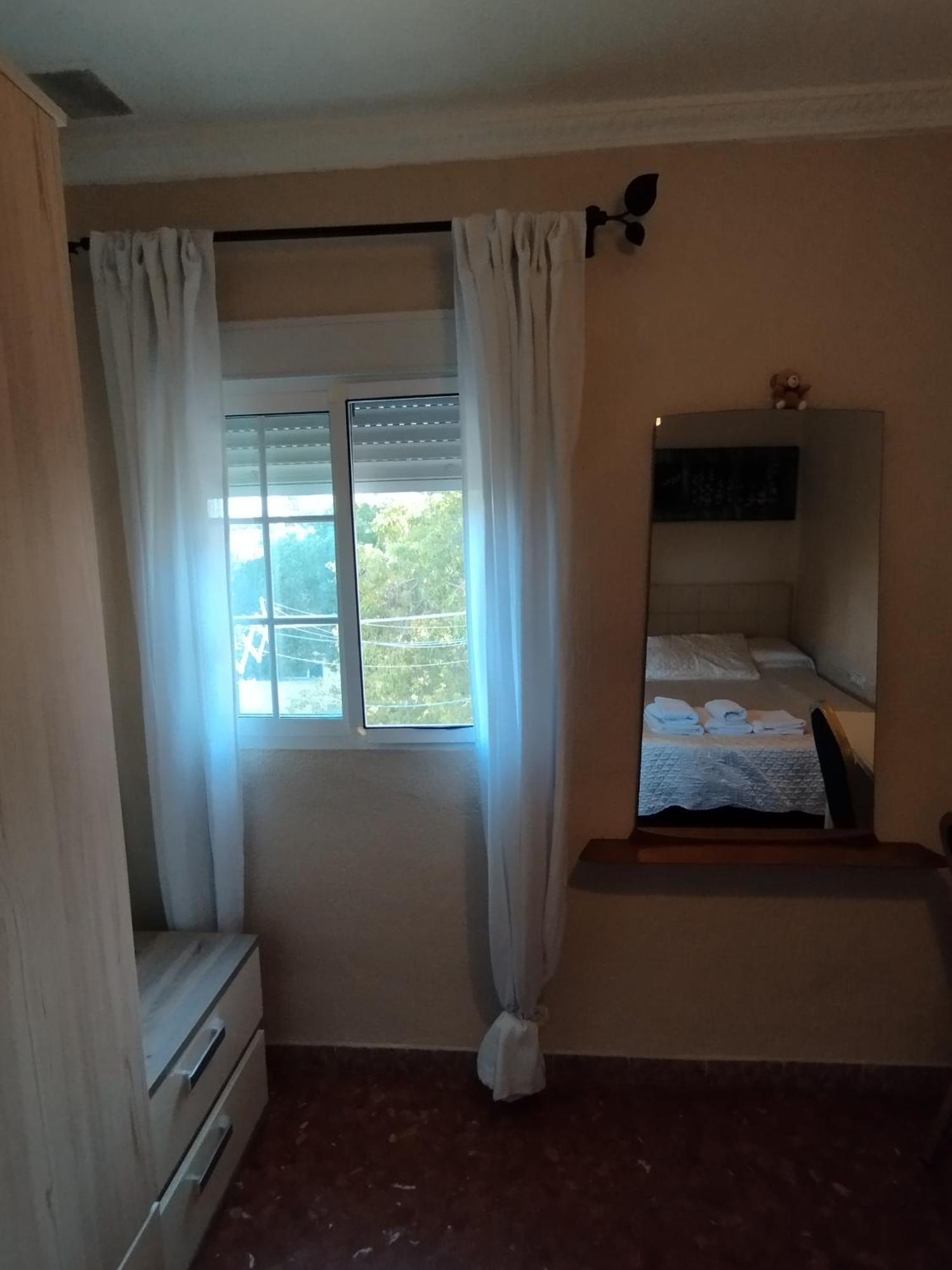 Rented Con Aparcamiento Gratis En La Zona *
